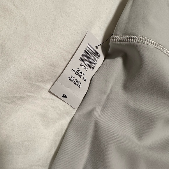 BNWT TNA leggings - Picture 3 of 6